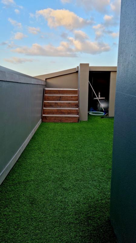 To Let 2 Bedroom Property for Rent in Island View Western Cape